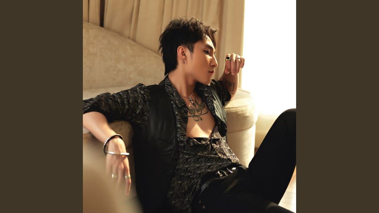 Âm Thầm Bên Em - Sơn Tùng M-TP